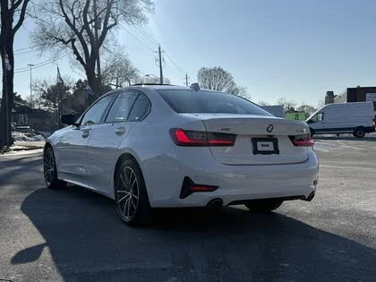 BMW 330 e * xdrive* * HeadUp* AвтоКредит* (ЦЕНА ДО БГ), снимка 4 - Автомобили и джипове - 53846787