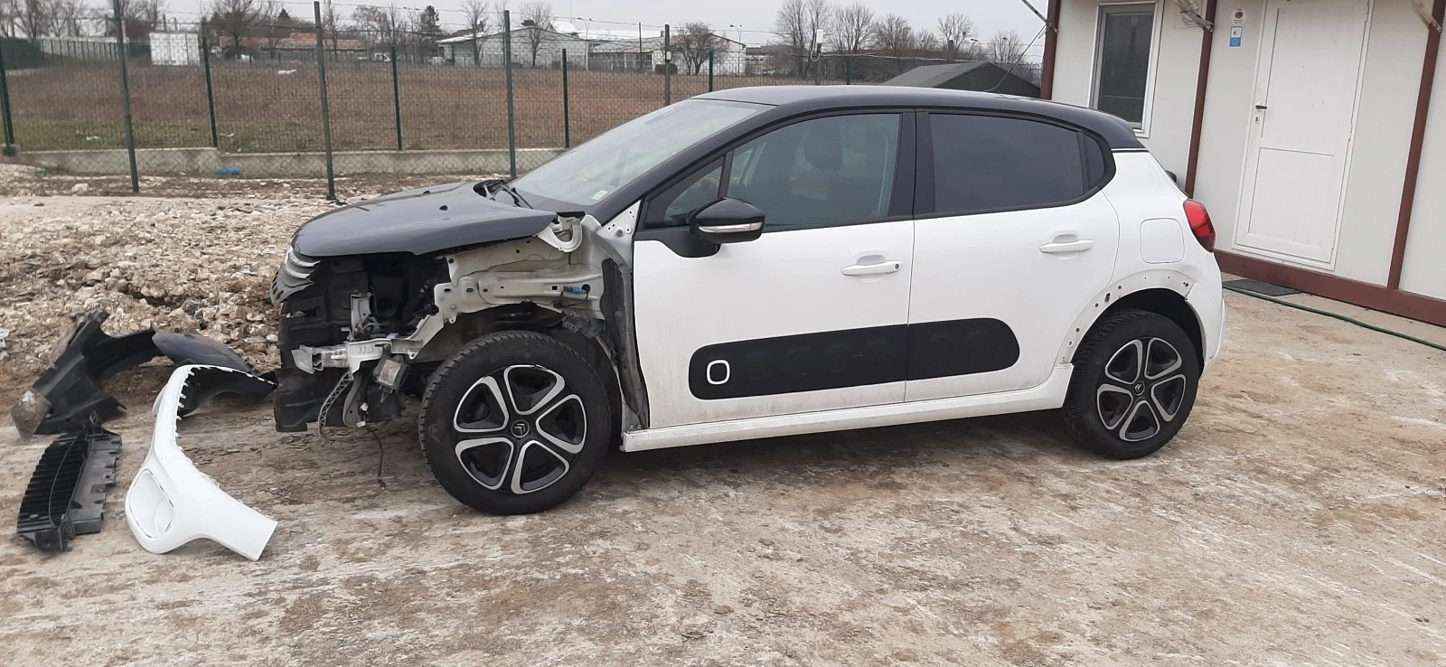 Citroen C3 1,6 HDI - изображение 3