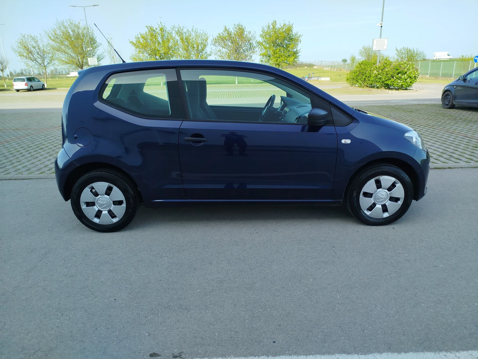 VW Up 1.0-LED-KLIMA - изображение 7