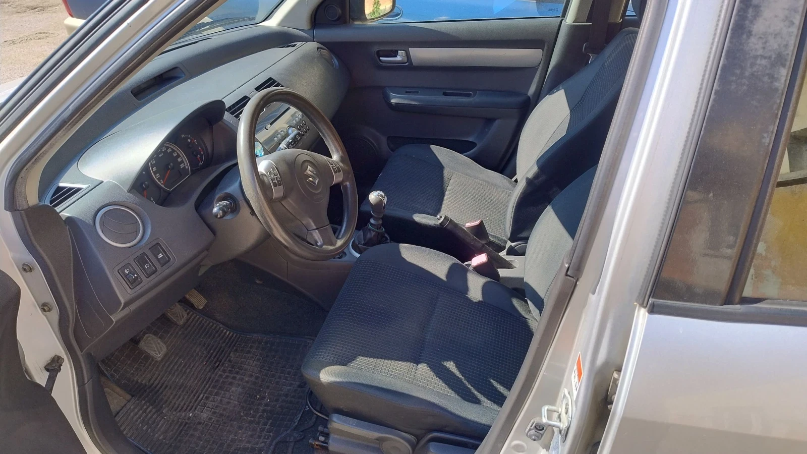 Suzuki Swift 1.2d НА ЧАСТИ - изображение 5