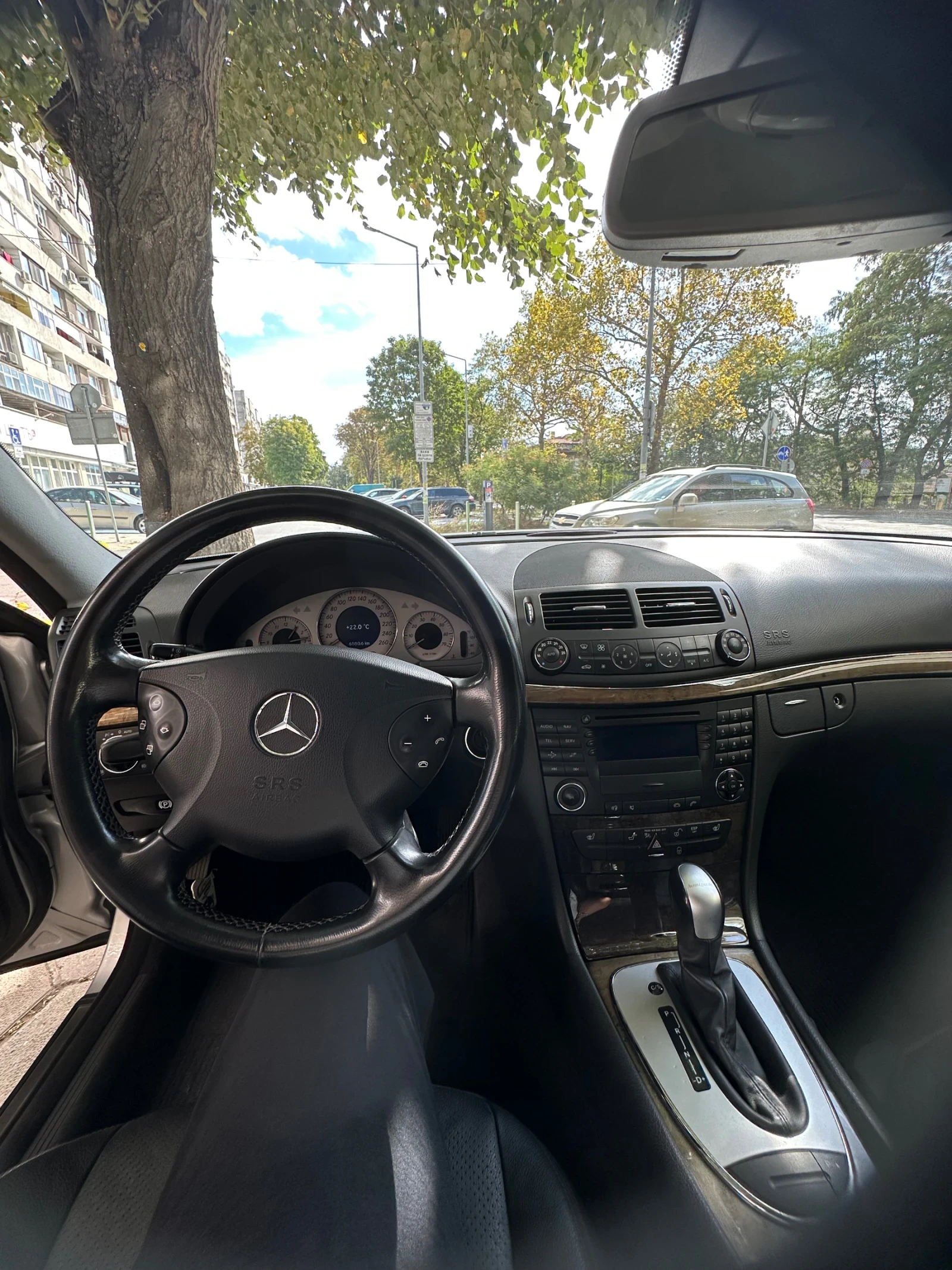 Mercedes-Benz E 280  - изображение 7