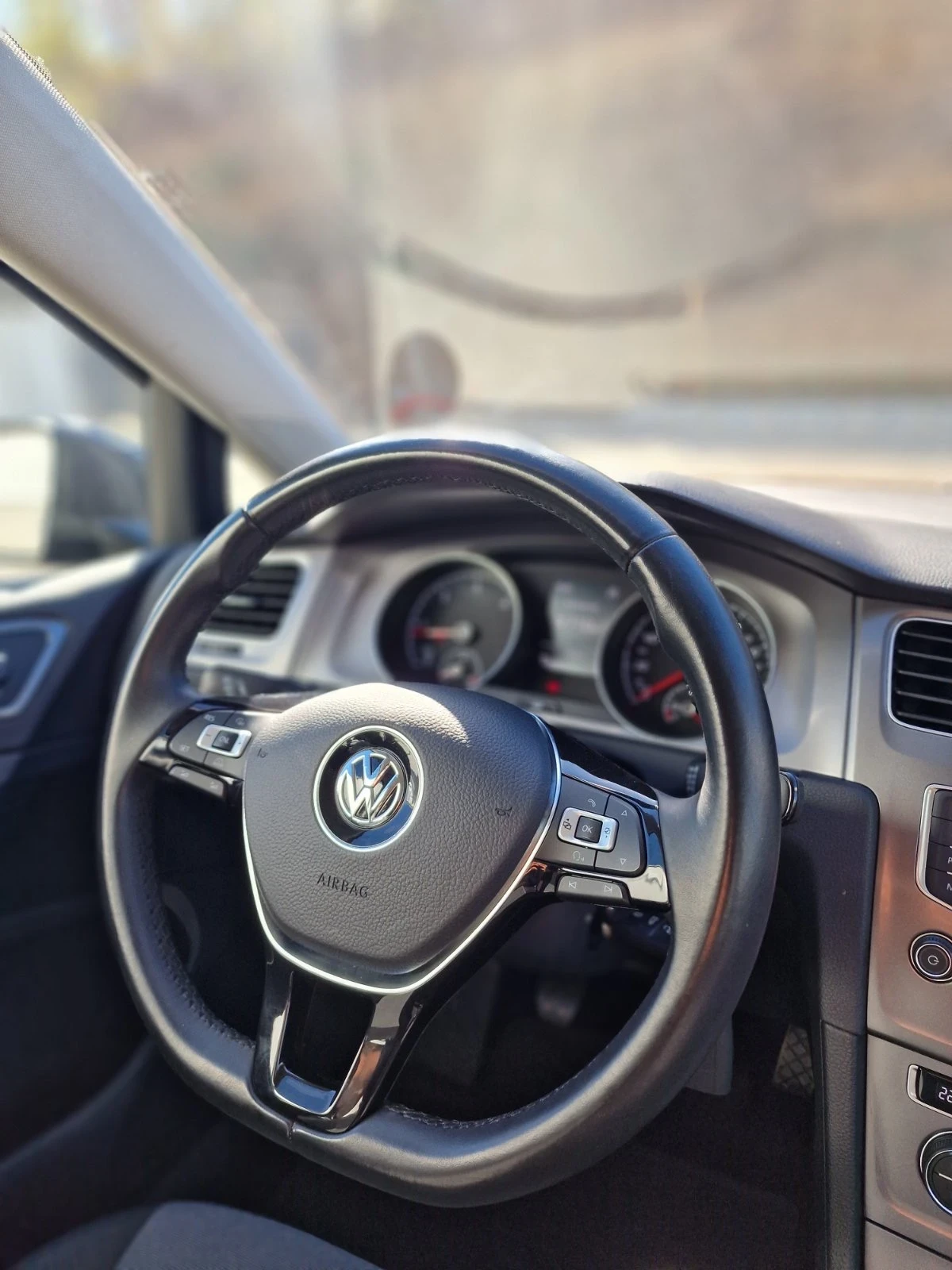 VW Golf 1.6TDI , 4motion , 120.000KM | Mobile.bg   6