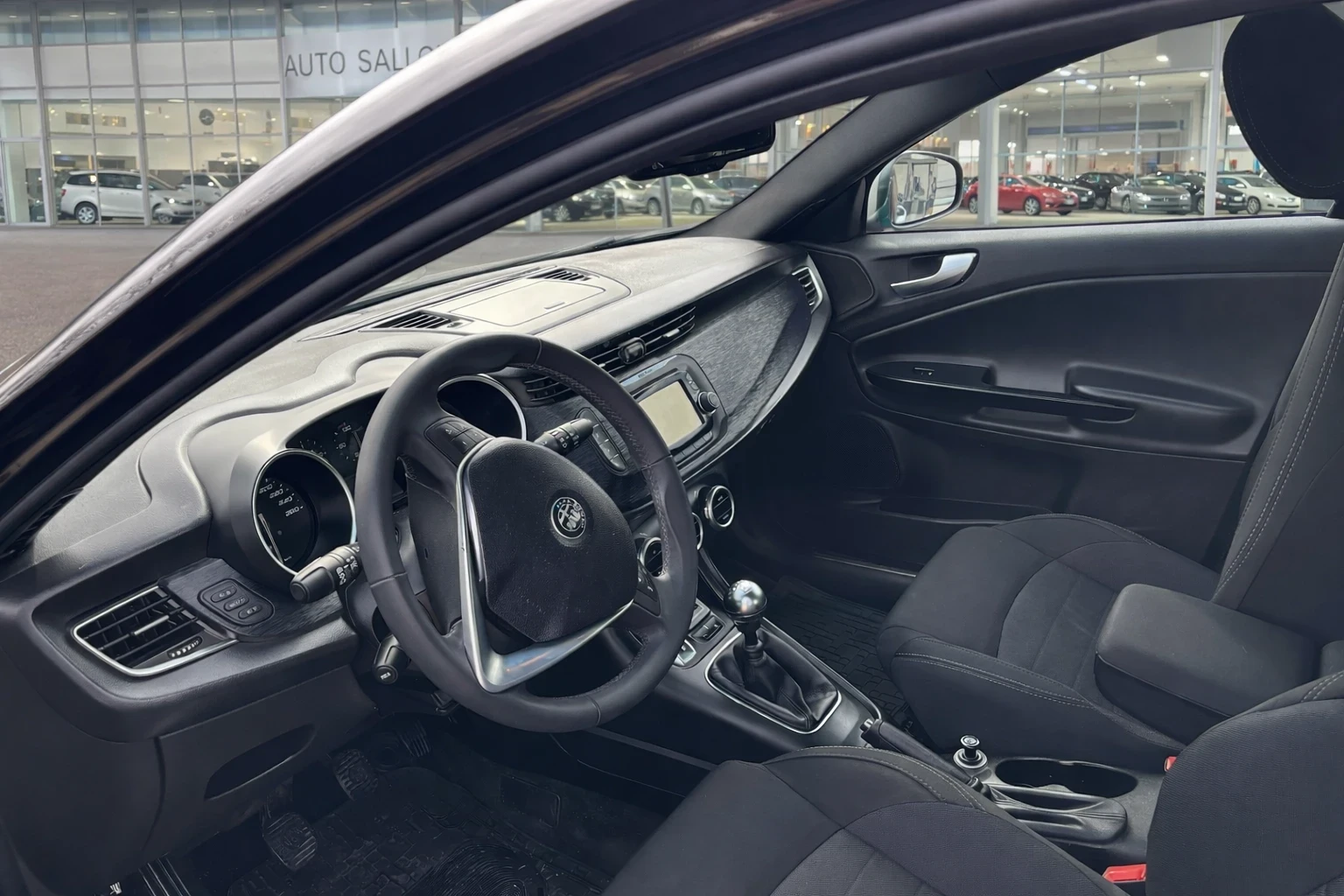 Alfa Romeo Giulietta  - изображение 5