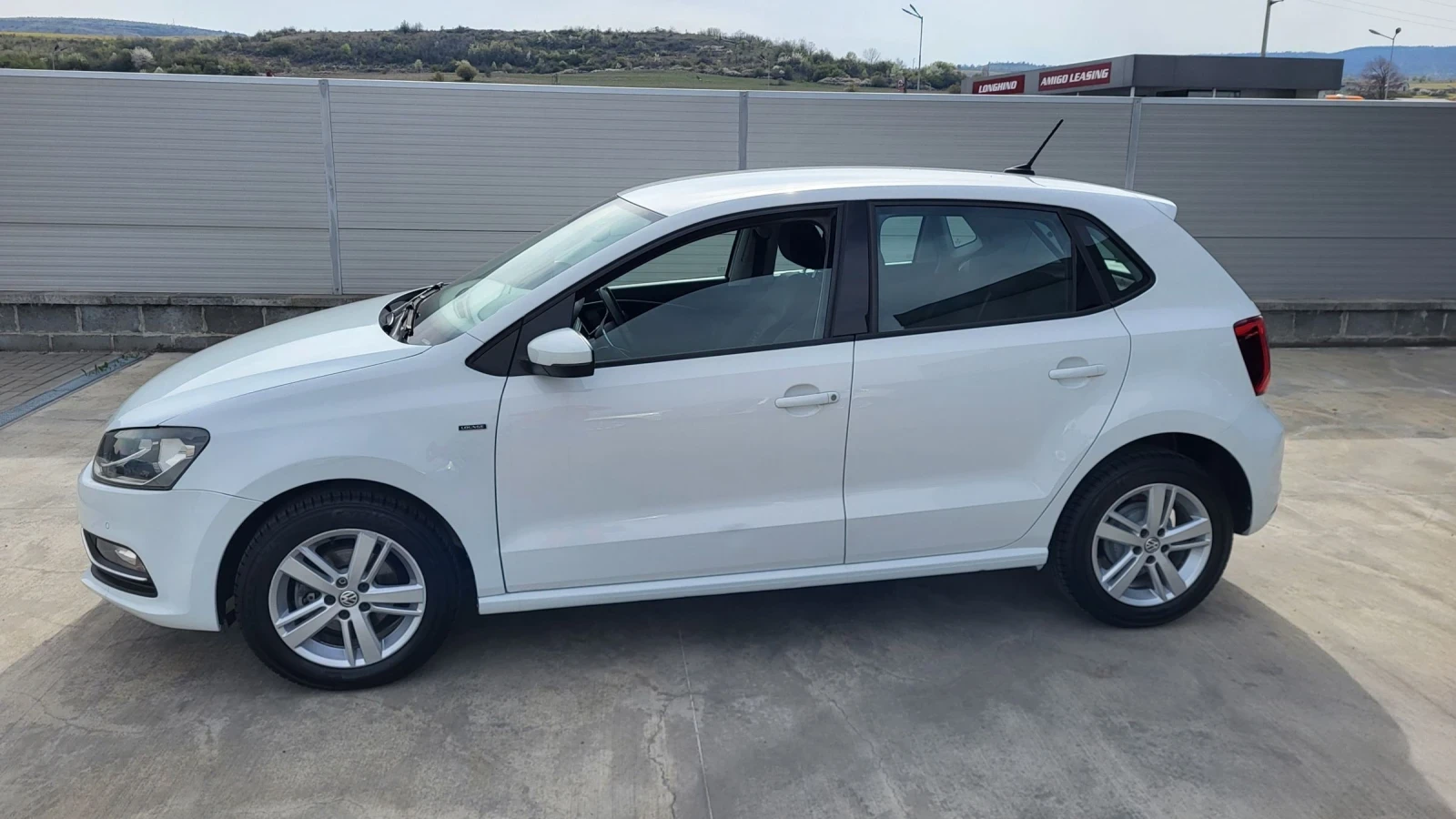 VW Polo 1.4 TDI LOUNGE* TECH* EURO 6* NAVI | Mobile.bg � ����������� 2