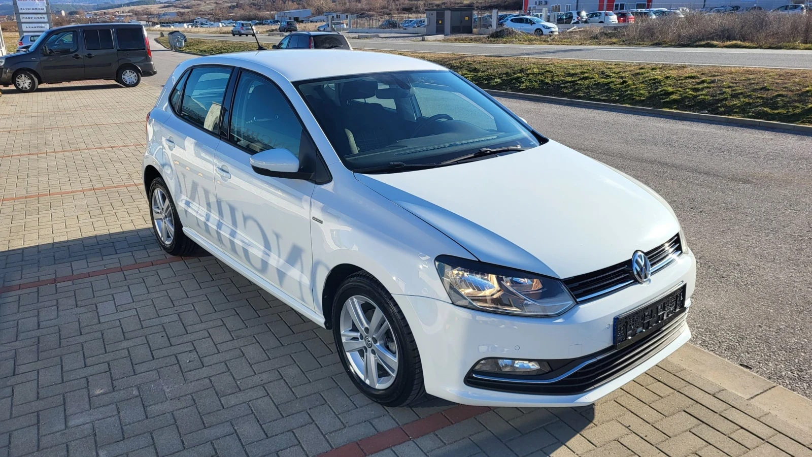 VW Polo 1.4 TDI LOUNGE* TECH* EURO 6* NAVI - изображение 6