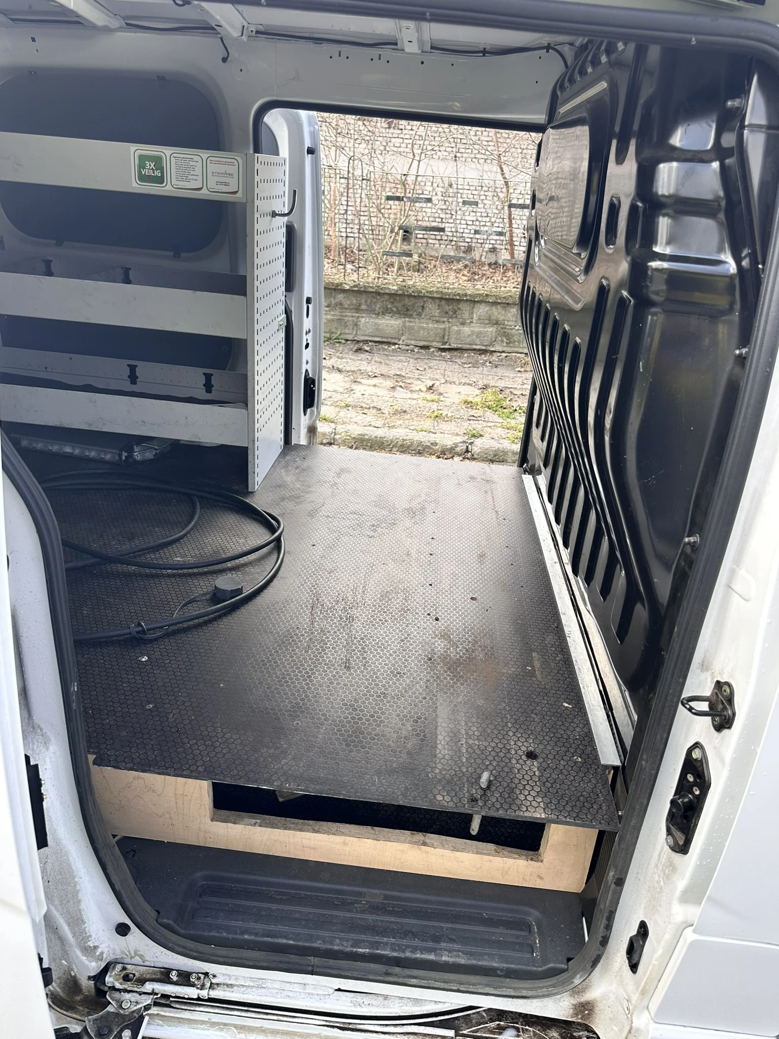 Nissan e-NV200 40kW, снимка 9 - Автомобили и джипове - 53839085