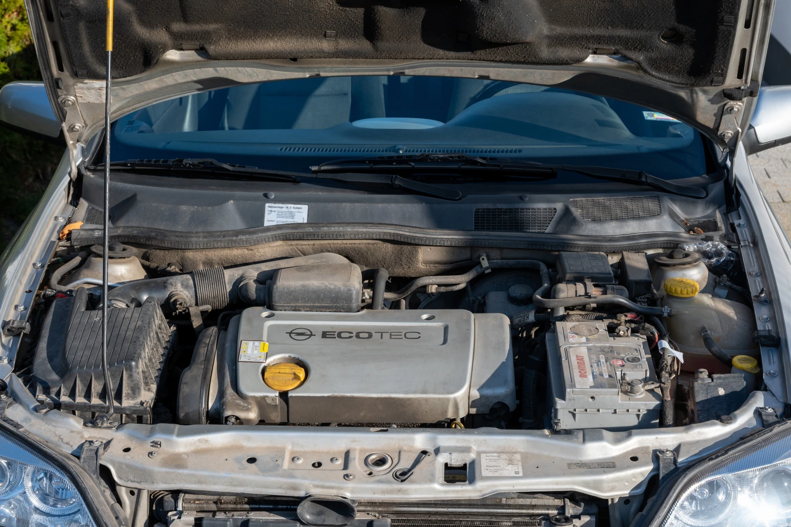 Opel Astra Bertone, снимка 3 - Автомобили и джипове - 53893045