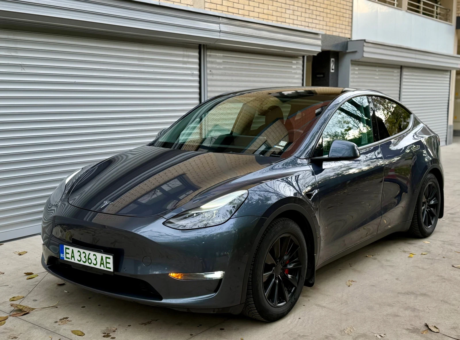 Tesla Model Y Performance , снимка 5 - Автомобили и джипове - 53943277