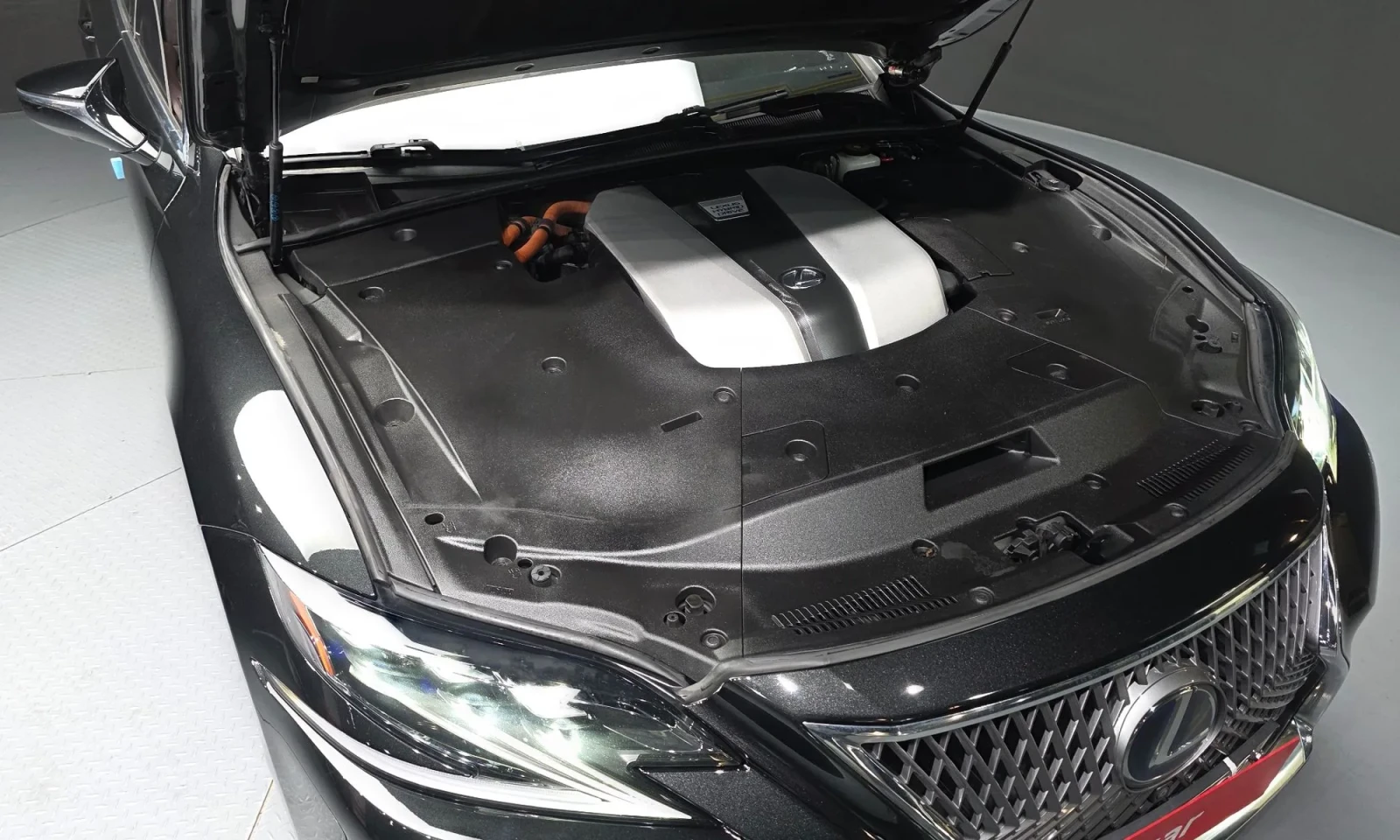 Lexus LS 500H / ����� / ALCANTARA ����� / ���� | Mobile.bg � ����������� 5