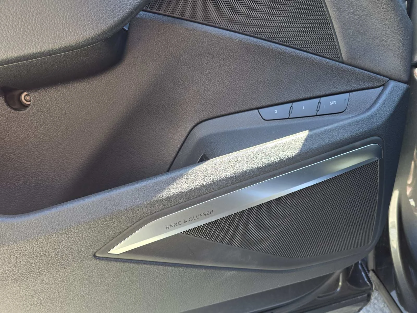 Audi E-Tron 55 black optic, снимка 15 - Автомобили и джипове - 54325058