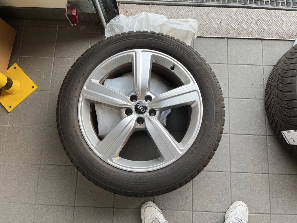 Audi E-Tron 55 black optic, снимка 17 - Автомобили и джипове - 54325058