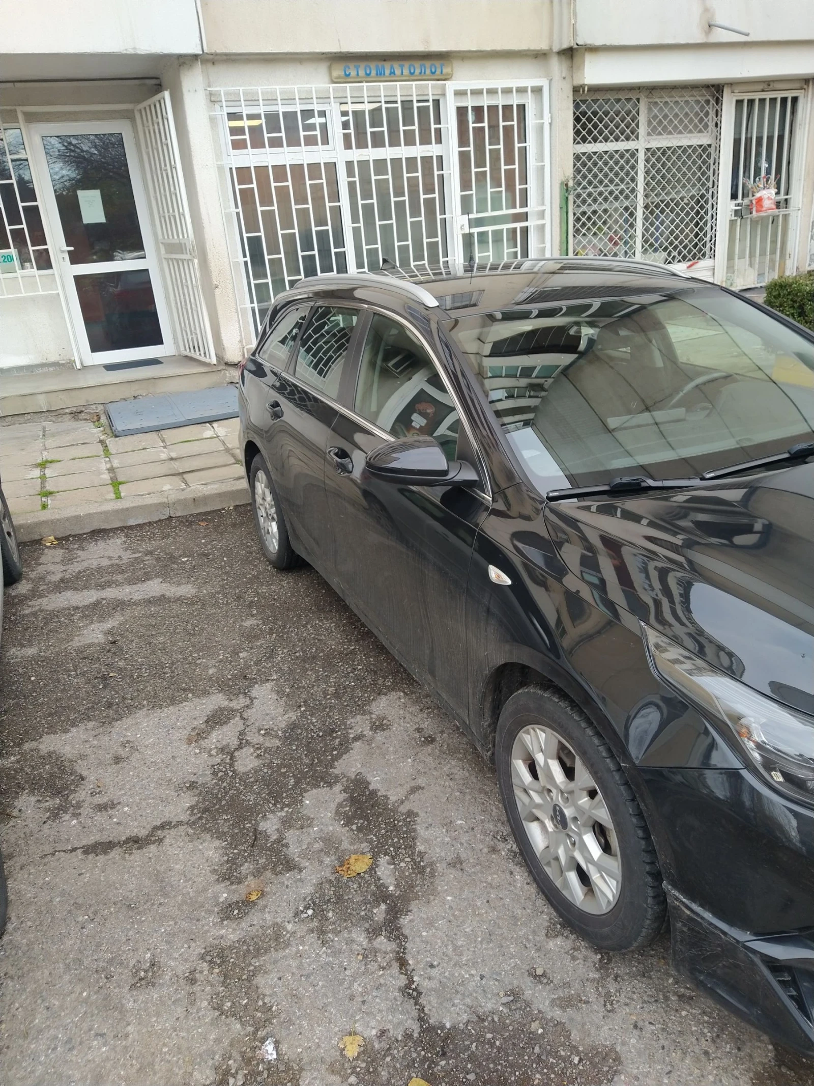 Kia Ceed Mild hibrid, снимка 4 - Автомобили и джипове - 54332054