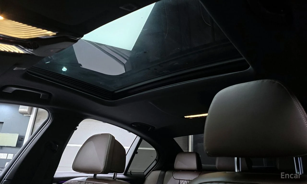 BMW 530 M* SPORT* XDRIVE* HARMON* KARDON* ОБДУХВАНЕ* 360КА, снимка 16 - Автомобили и джипове - 54415796