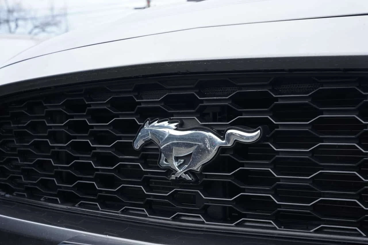 Ford Mustang * I4 Coupe * CARFAX * ЦЕНА ДО БГ, снимка 5 - Автомобили и джипове - 54416626