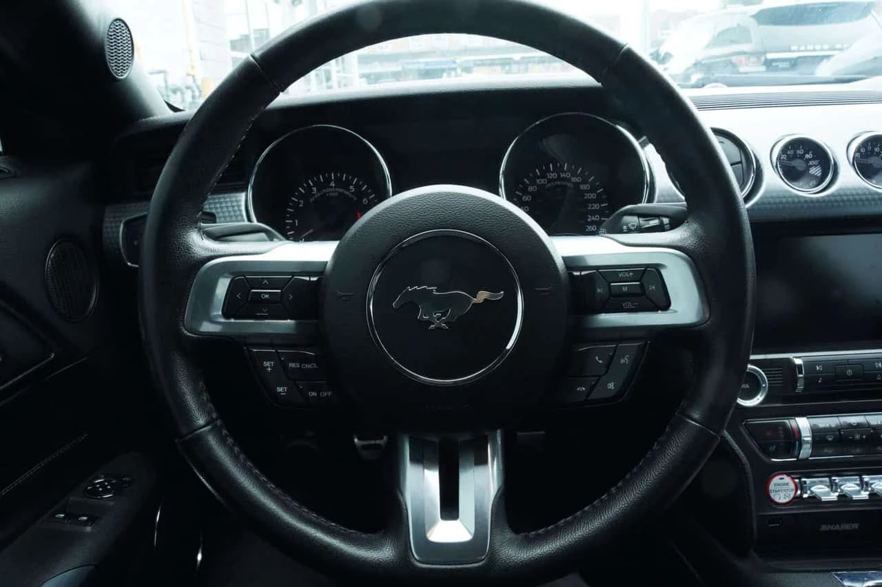 Ford Mustang * I4 Coupe * CARFAX * ЦЕНА ДО БГ, снимка 12 - Автомобили и джипове - 54416626
