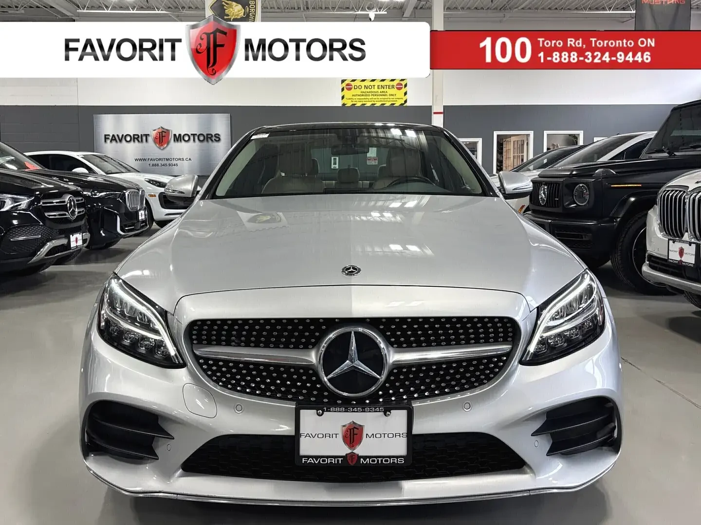 Mercedes-Benz C 300 4MATIC * AMGPKG * CARFAX * АВТО КРЕДИТ * 