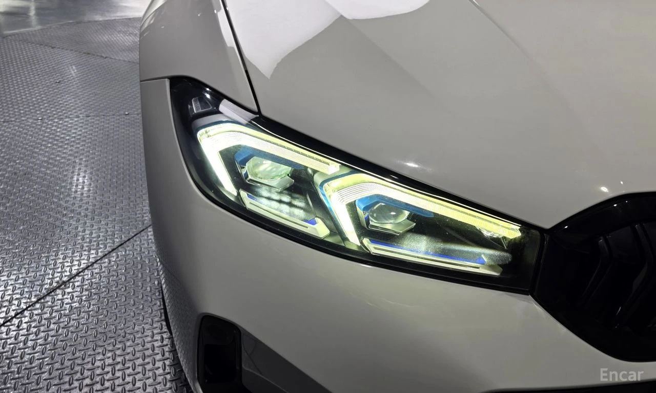 BMW 320 i* M* SPORT* ПОДГРЕВ* НАВИГАЦИЯ* 2 КЛЮЧА, снимка 13 - Автомобили и джипове - 54779170