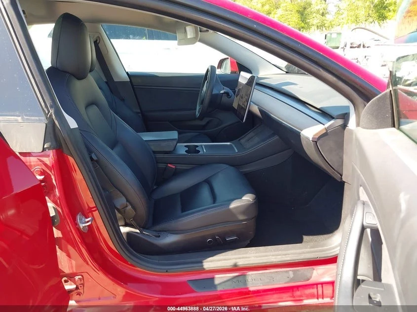 Tesla Model 3 AWD* LONG* RANGE* DUAL* MOTOR* ПАНО* ПОДГРЕВ* , снимка 10 - Автомобили и джипове - 54813855