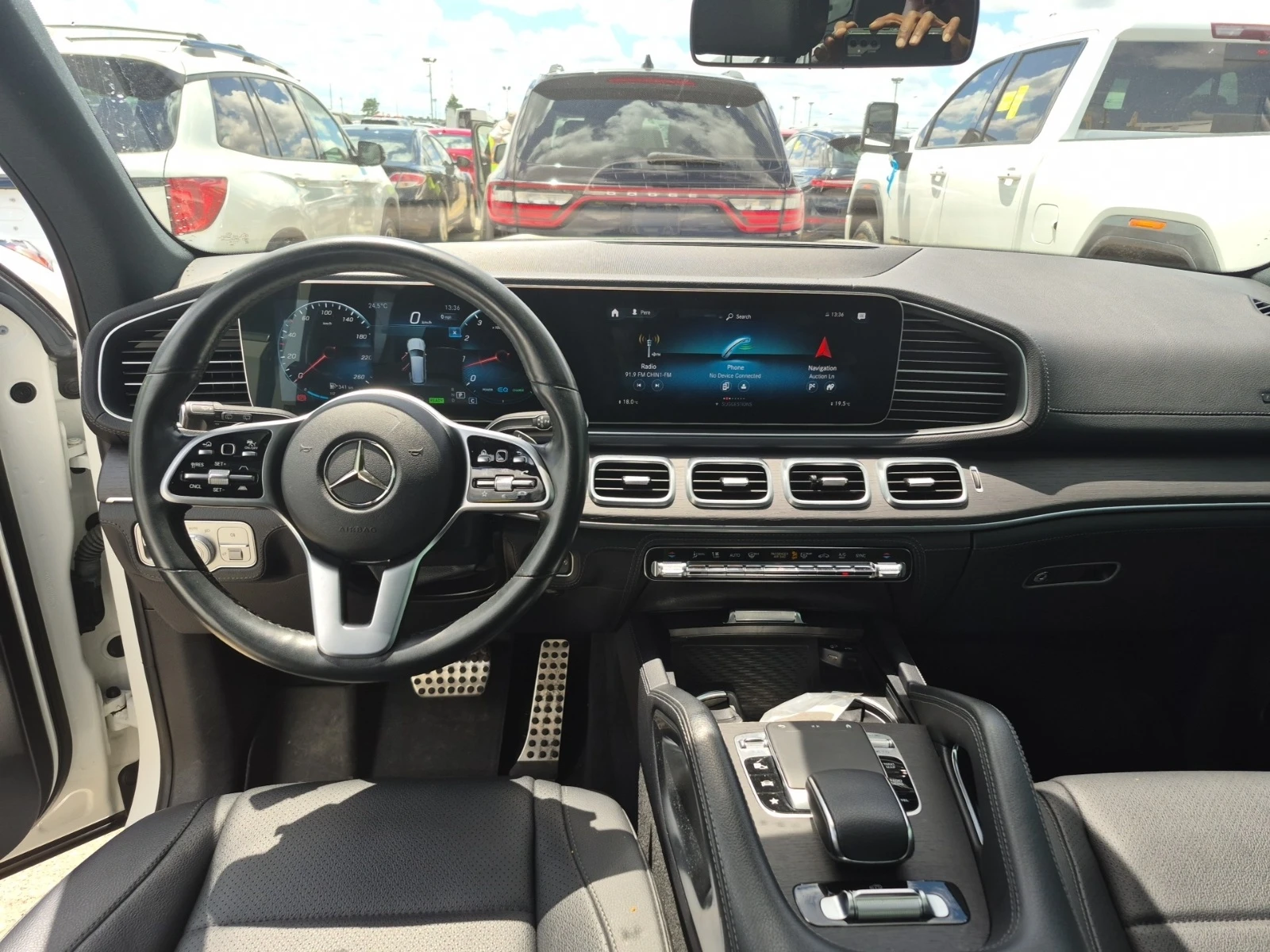 Mercedes-Benz GLS 450 AMG * ОБДУХВАНЕ * ДИСТРОНИК * BURMSTER * CARFAX * , снимка 6 - Автомобили и джипове - 54987047