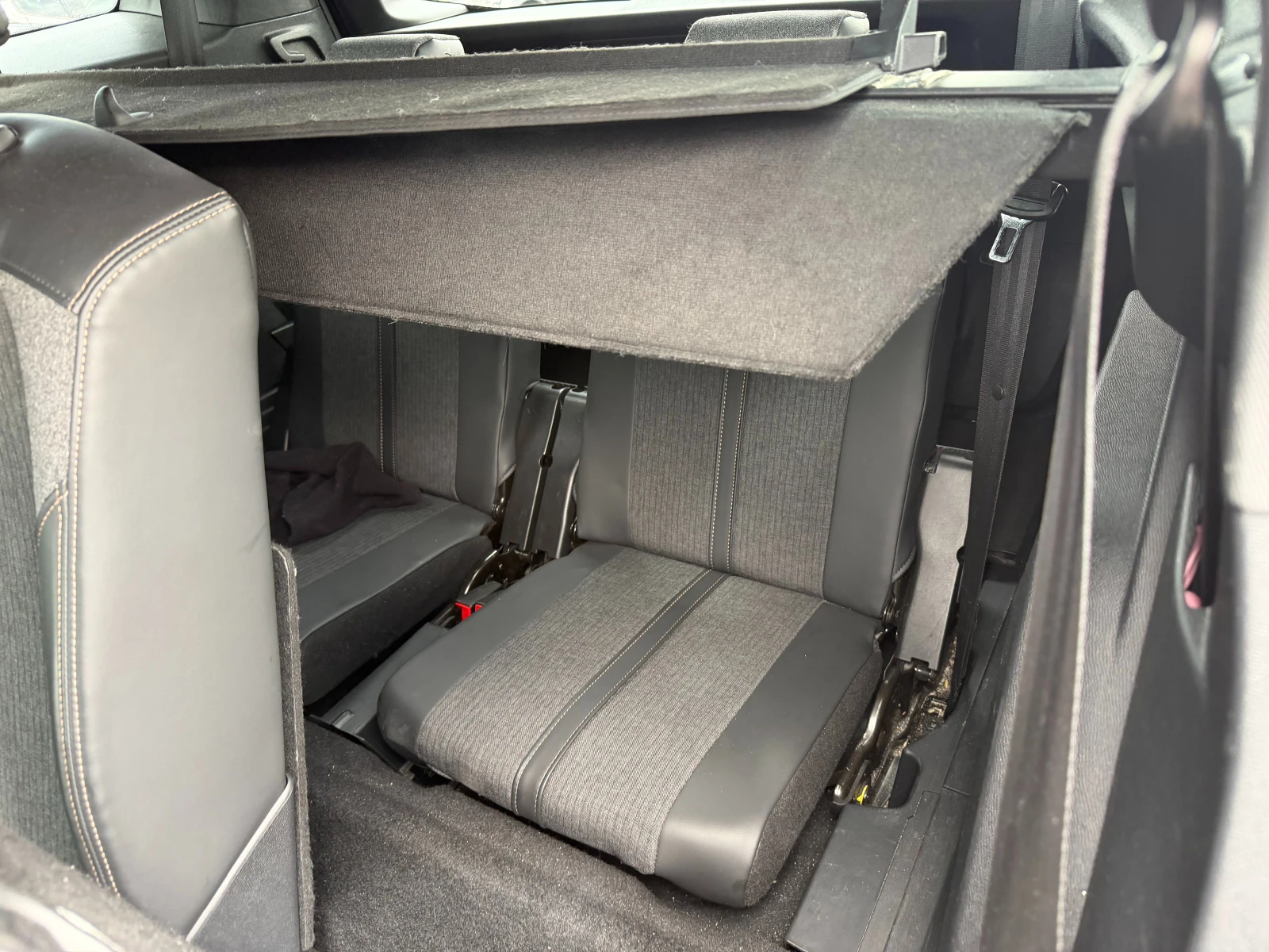 Peugeot 5008 GT LINE 1.6HDI AVTOMAT/NAVI/KOJA/KAMERA 6+ 1 EURO , снимка 10 - Автомобили и джипове - 55030696