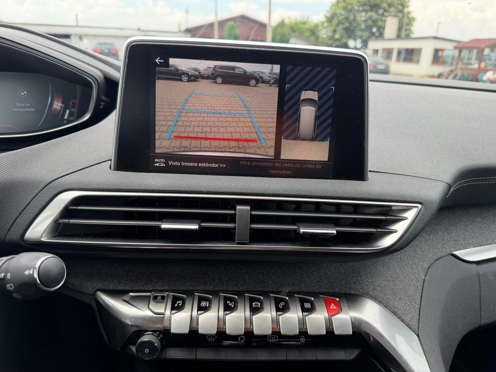 Peugeot 5008 GT LINE 1.6HDI AVTOMAT/NAVI/KOJA/KAMERA 6+ 1 EURO , снимка 15 - Автомобили и джипове - 55030696