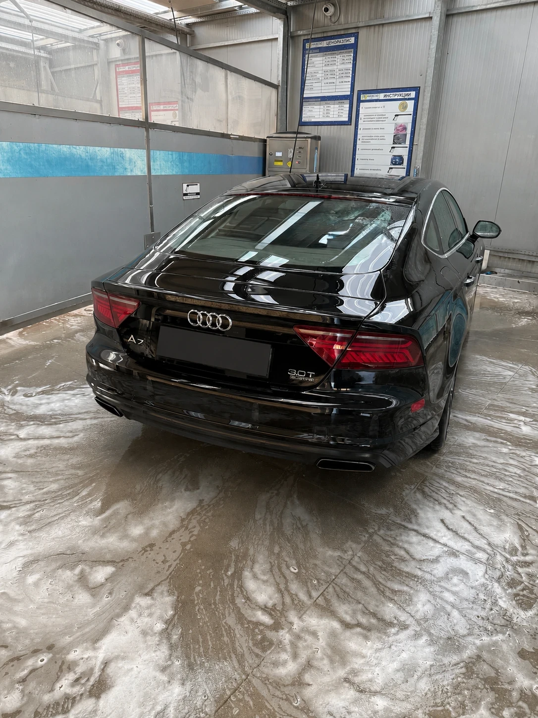 Audi A7, снимка 2 - Автомобили и джипове - 55300330