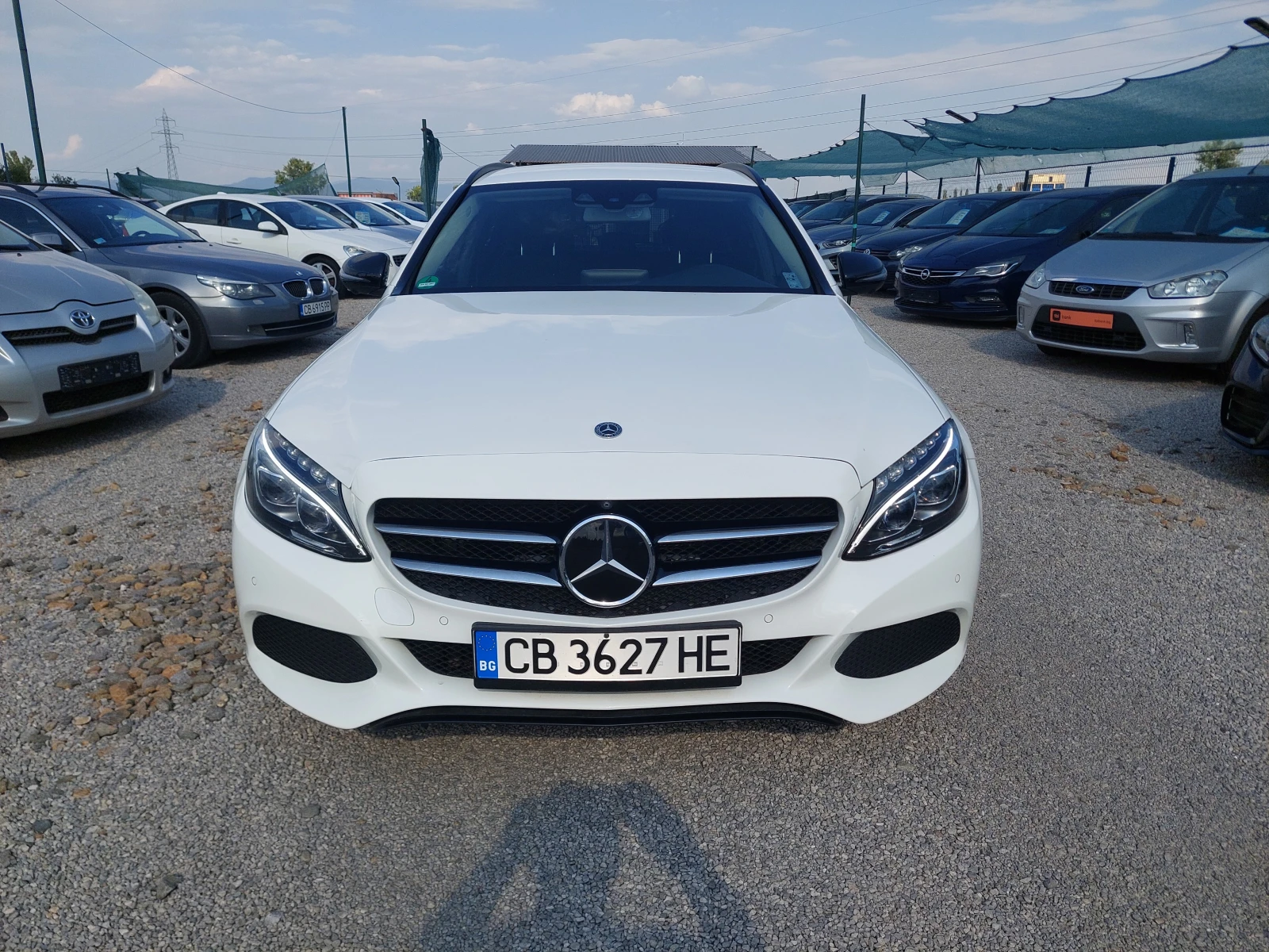 Mercedes-Benz C 200, снимка 2 - Автомобили и джипове - 55347382