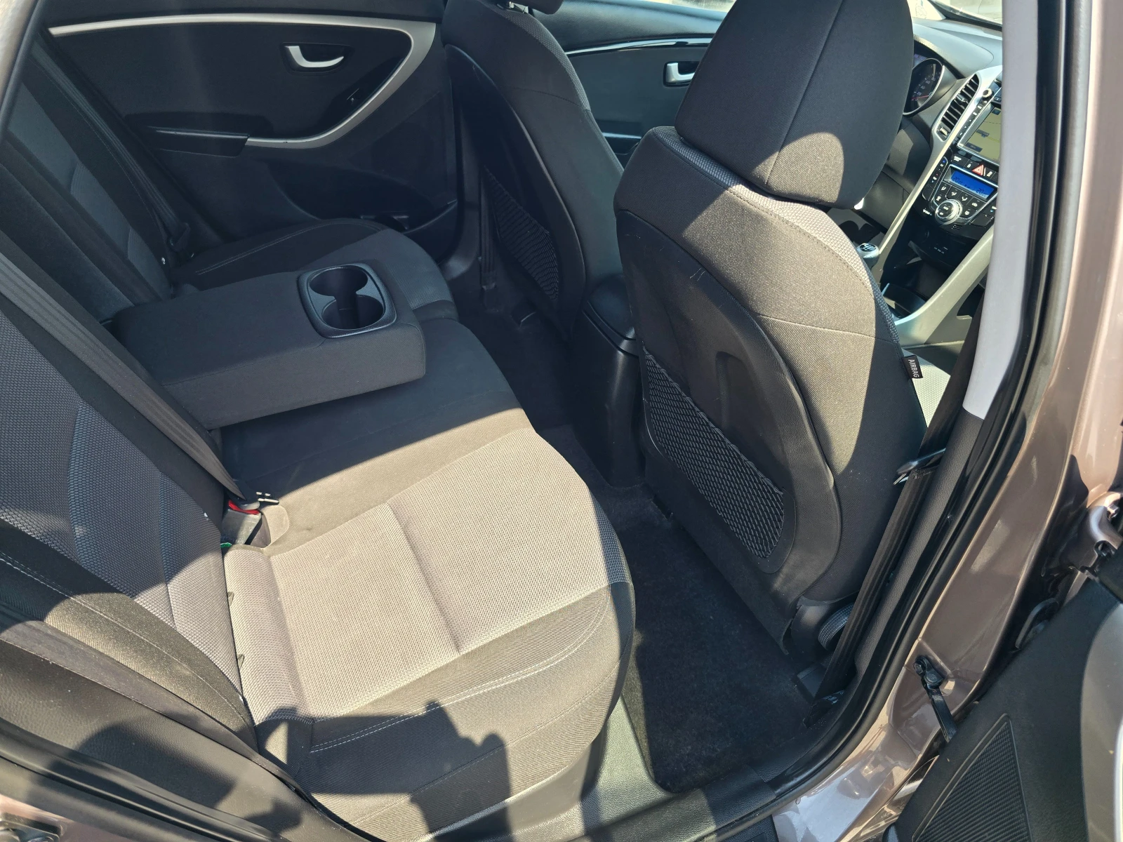 Hyundai I30 1.4I-100K.C-NAVI-CAMERA--EURO6, снимка 10 - Автомобили и джипове - 55703735