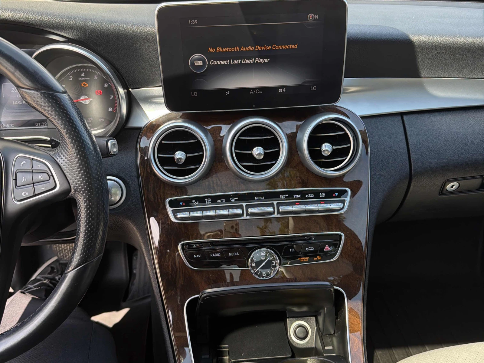 Mercedes-Benz C 300 АВТОКРЕДИТ, снимка 9 - Автомобили и джипове - 56087583