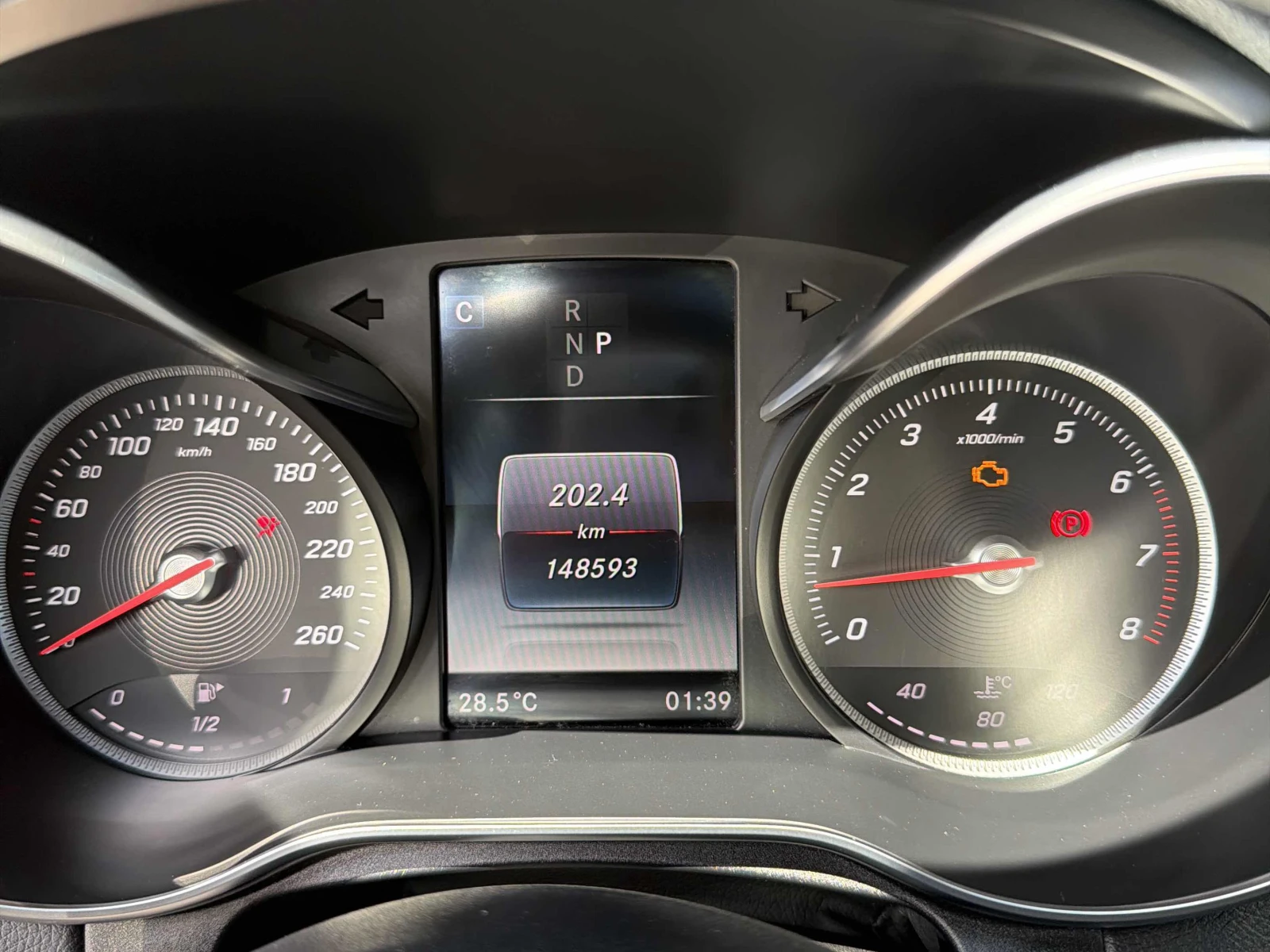 Mercedes-Benz C 300 АВТОКРЕДИТ, снимка 8 - Автомобили и джипове - 56087583