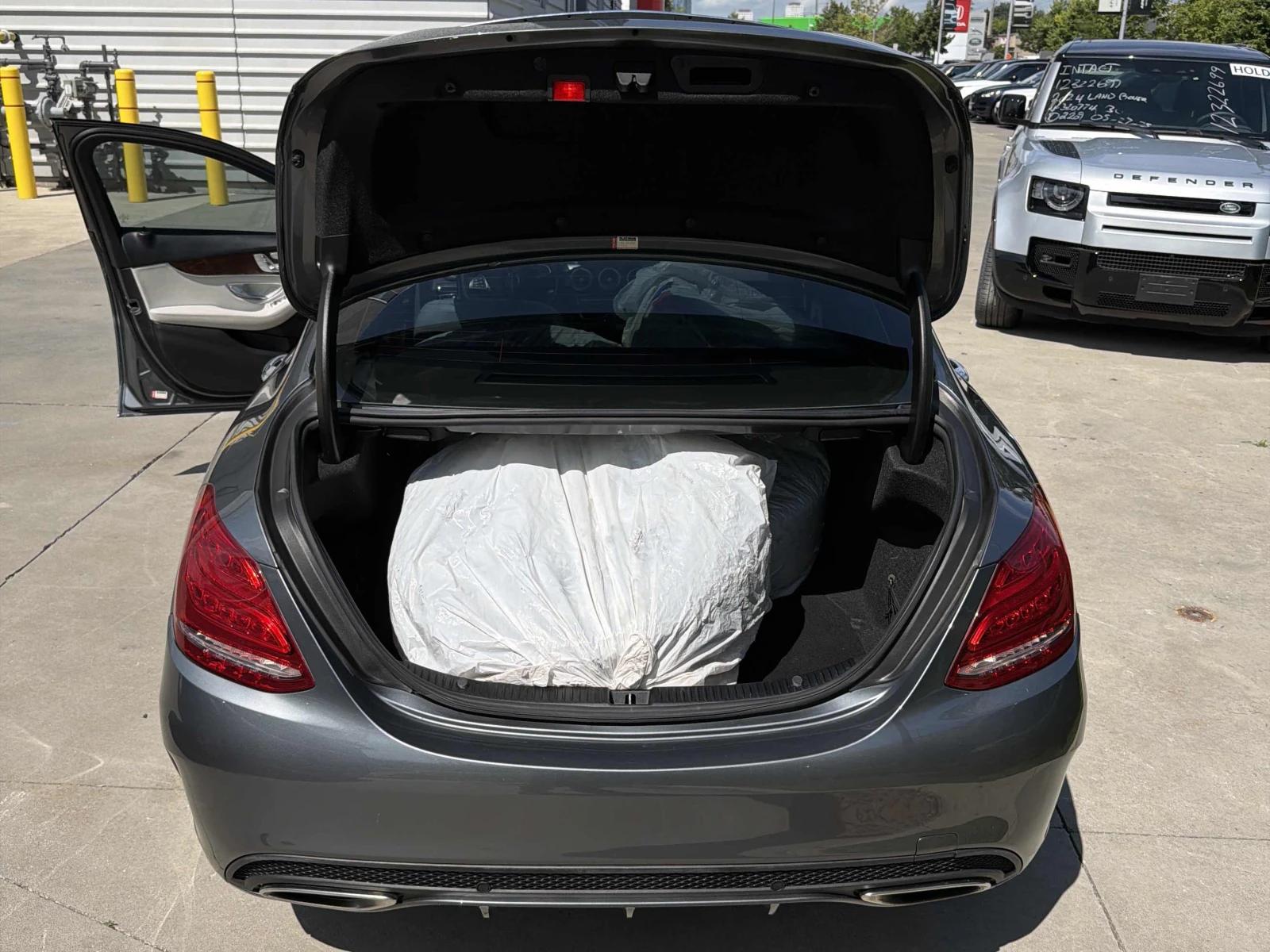 Mercedes-Benz C 300 АВТОКРЕДИТ, снимка 11 - Автомобили и джипове - 56087583