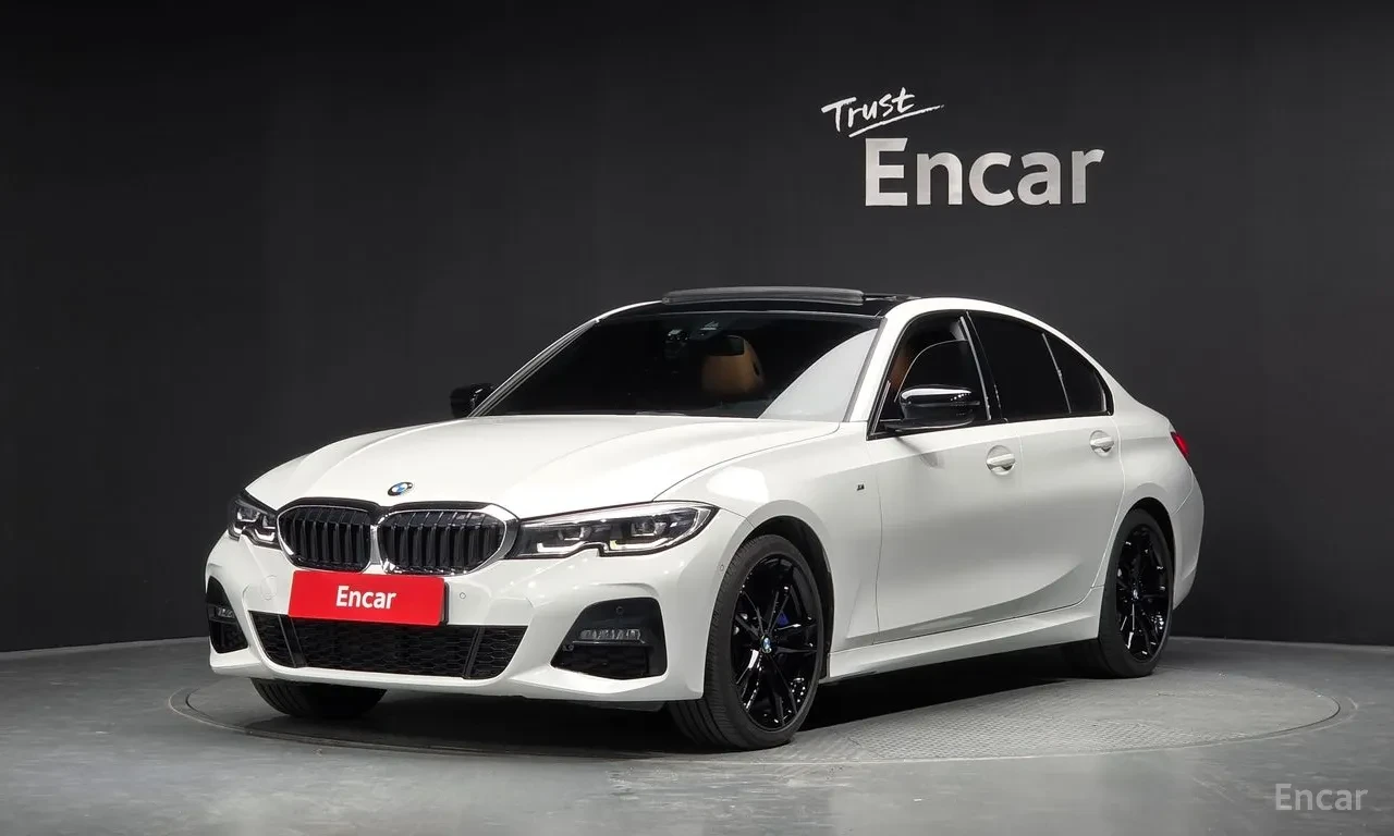 BMW 330 xDrive M Sport / АВТОКРЕДИТ