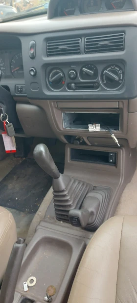 Mitsubishi Pajero sport 2.5 99k.c дизел и  3.0v6 бензин, снимка 5