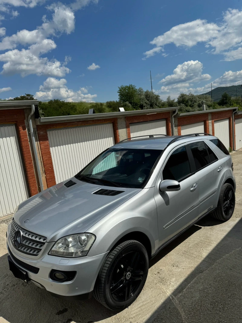 Mercedes-Benz ML 320, снимка 1 - Автомобили и джипове - 47186362