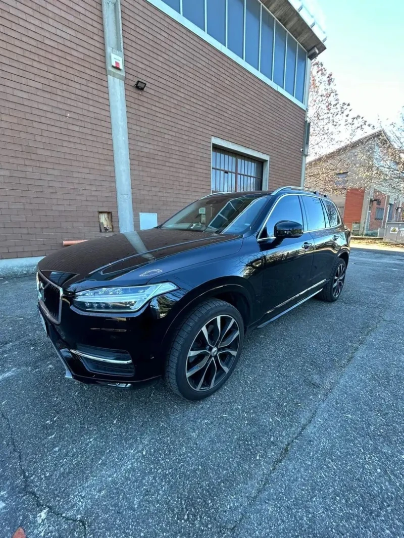 Volvo Xc90 2.0 d5 Momentum AWD, снимка 1 - Автомобили и джипове - 48232799