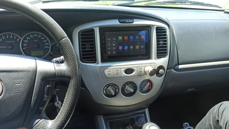 Mazda Tribute, снимка 7 - Автомобили и джипове - 51614316