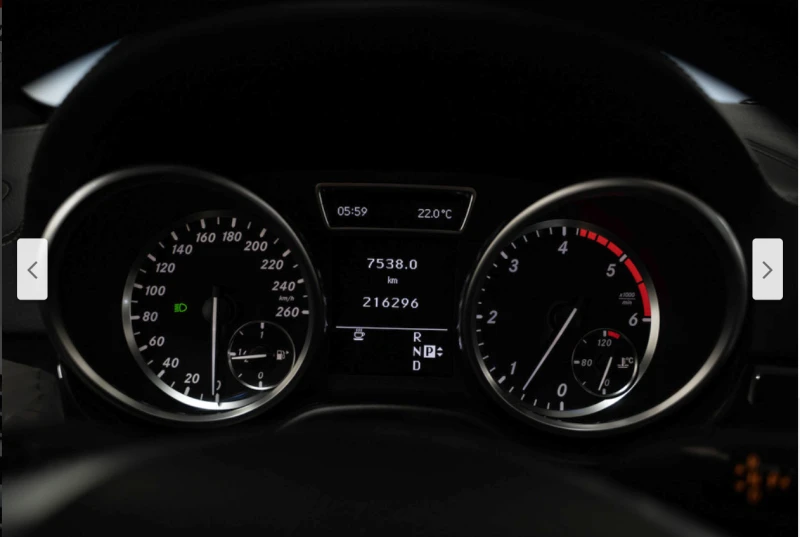 Mercedes-Benz ML 350 AMG* PACK* ПОДГРЕВ* КАМЕРА* КЕЙЛЕС* LANE* ASSIST* , снимка 12 - Автомобили и джипове - 52156465