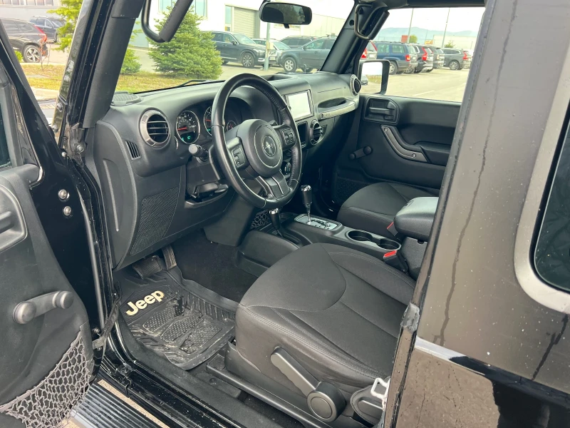 Jeep Wrangler 3.6 V6 AUTOMATIC, снимка 13 - Автомобили и джипове - 52162038