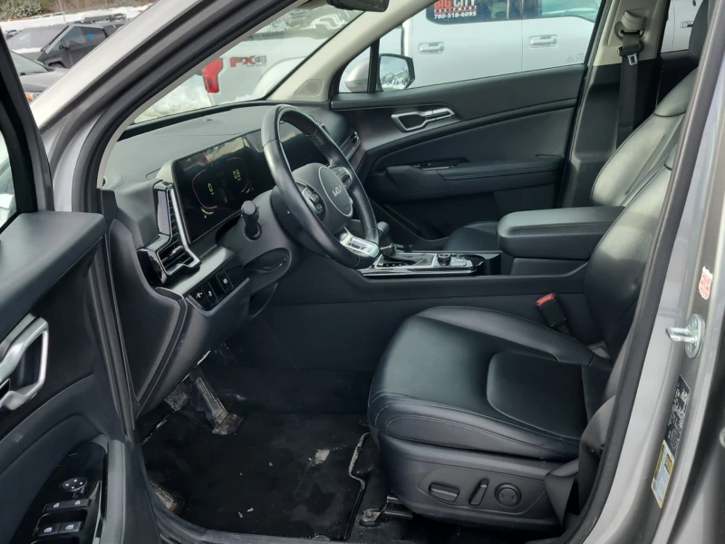 Kia Sportage EX| PANO| 4x4| LANE ASSIST| CARFAX, снимка 7 - Автомобили и джипове - 53431260