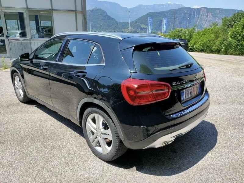 Mercedes-Benz GLA 200 Автоматик 4-MATIC ЛИЗИНГ 100% Одобрение - изображение 4