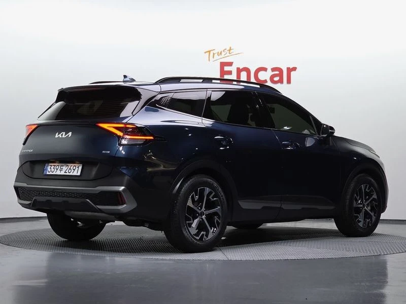 Kia Sportage 1.6 230 hp Automatic, снимка 2 - Автомобили и джипове - 55853254