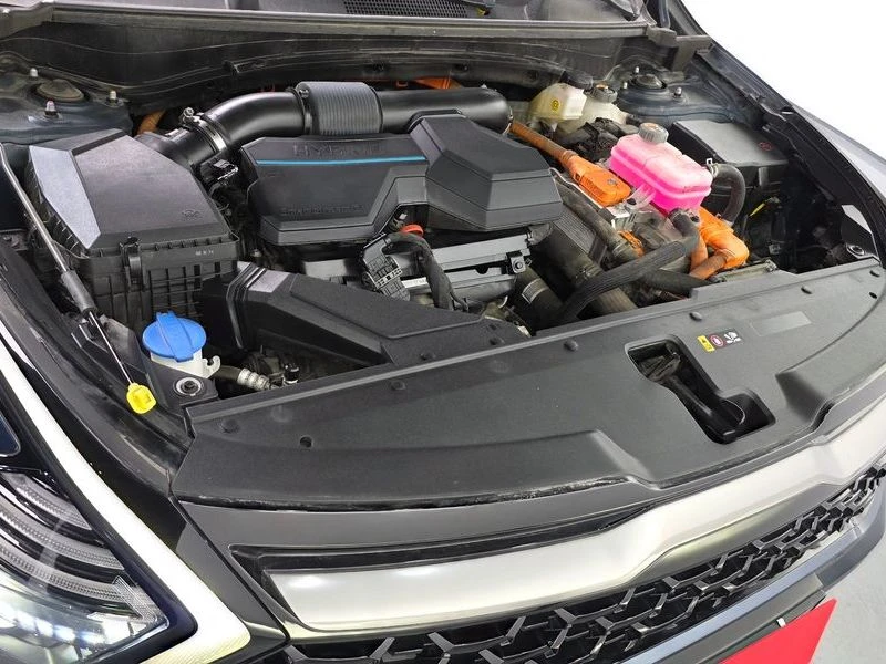 Kia Sportage 1.6 230 hp Automatic, снимка 6 - Автомобили и джипове - 55853254