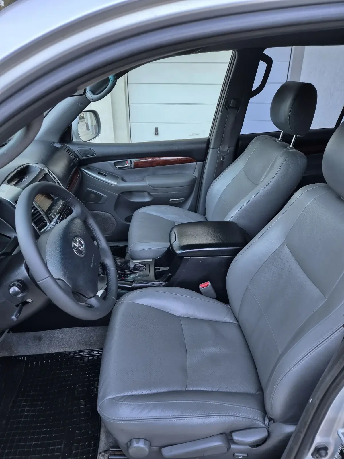 Toyota Land cruiser 3.0 D4D 166 к.с. - изображение 9