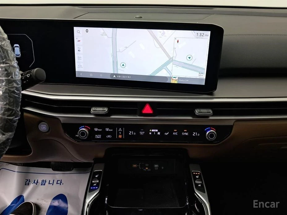 Kia Sorento, снимка 9 - Автомобили и джипове - 54248550