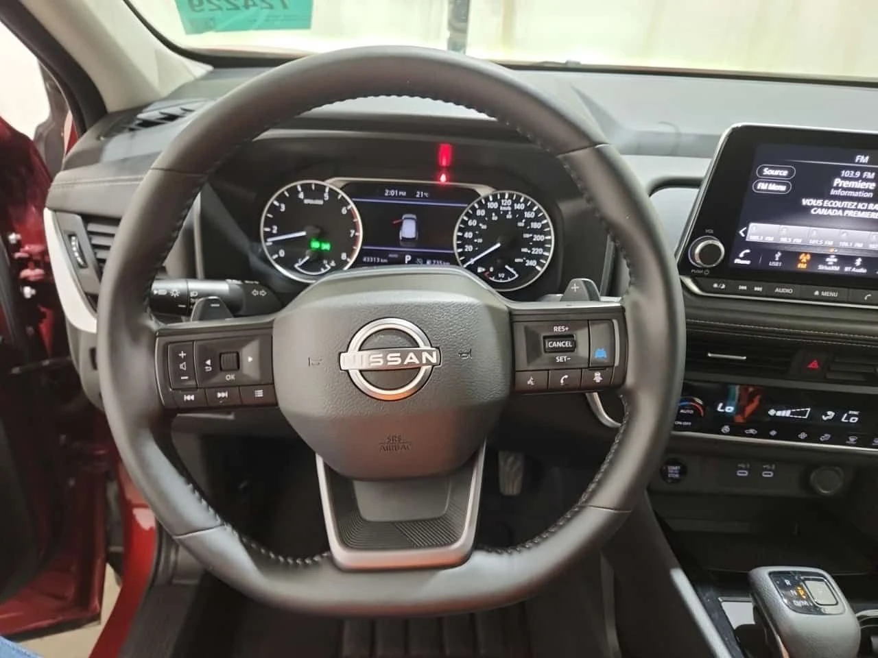 Nissan Rogue * AWD * PANO* KEYLESS* ПОДГРЕВ* , снимка 2 - Автомобили и джипове - 54331515