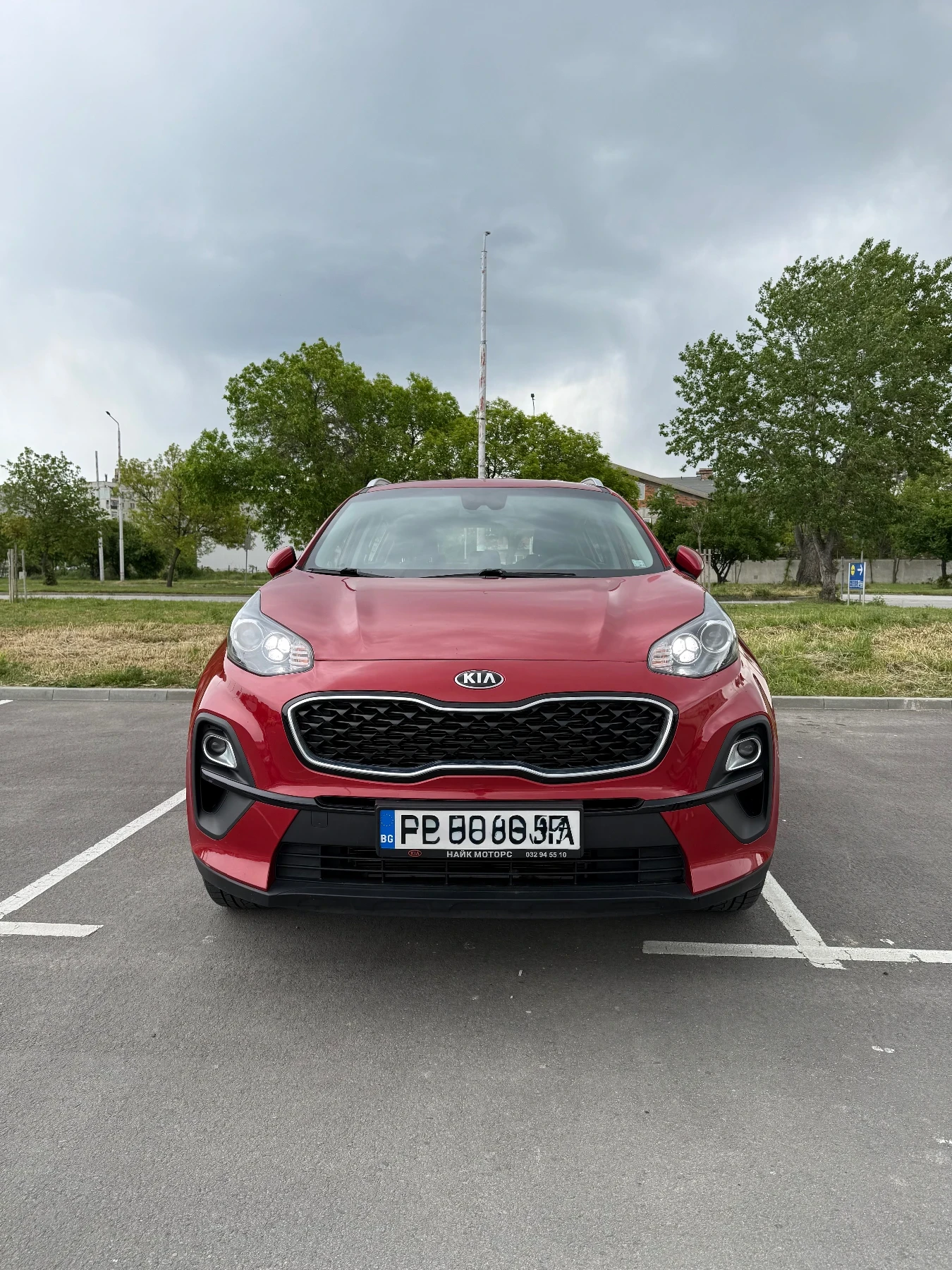Kia Sportage Гаранционен КИА ПЛОВДИВ до 2028г. 44000 реални км!, снимка 2 - Автомобили и джипове - 54396248