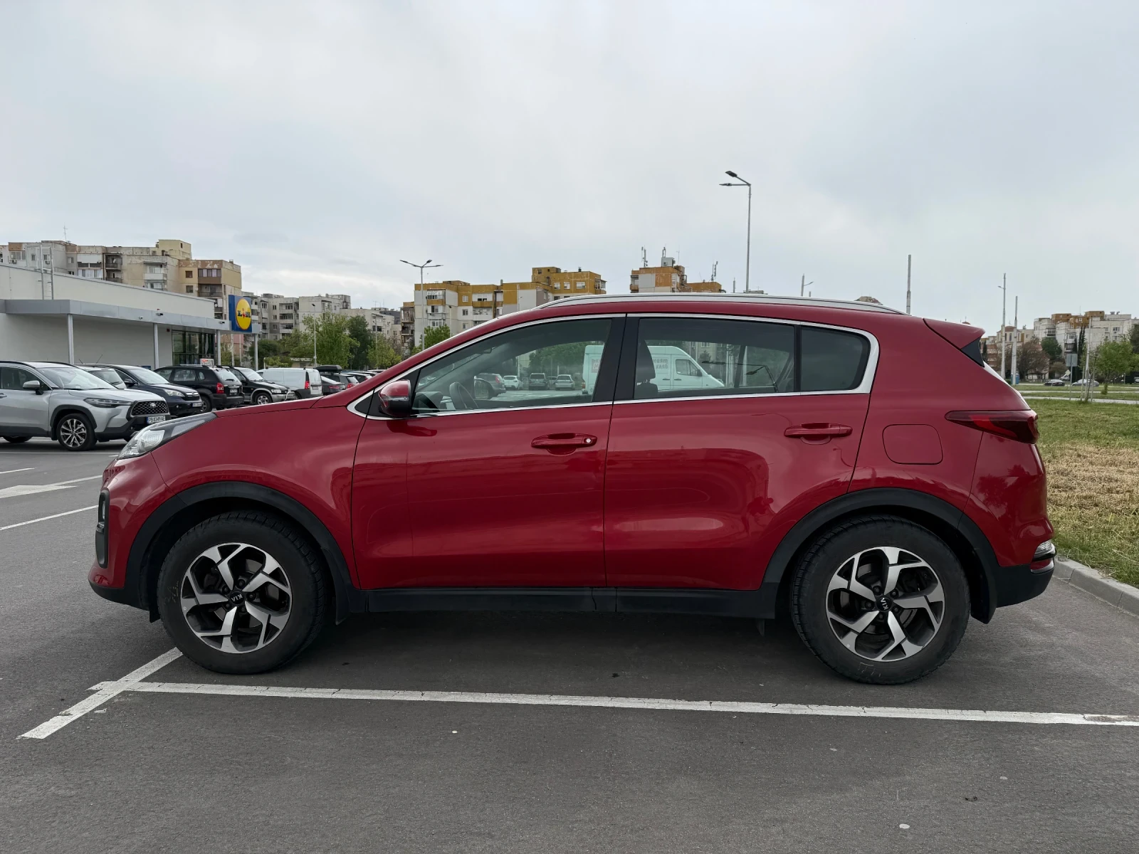 Kia Sportage Гаранционен КИА ПЛОВДИВ до 2028г. 44000 реални км!, снимка 6 - Автомобили и джипове - 54396248