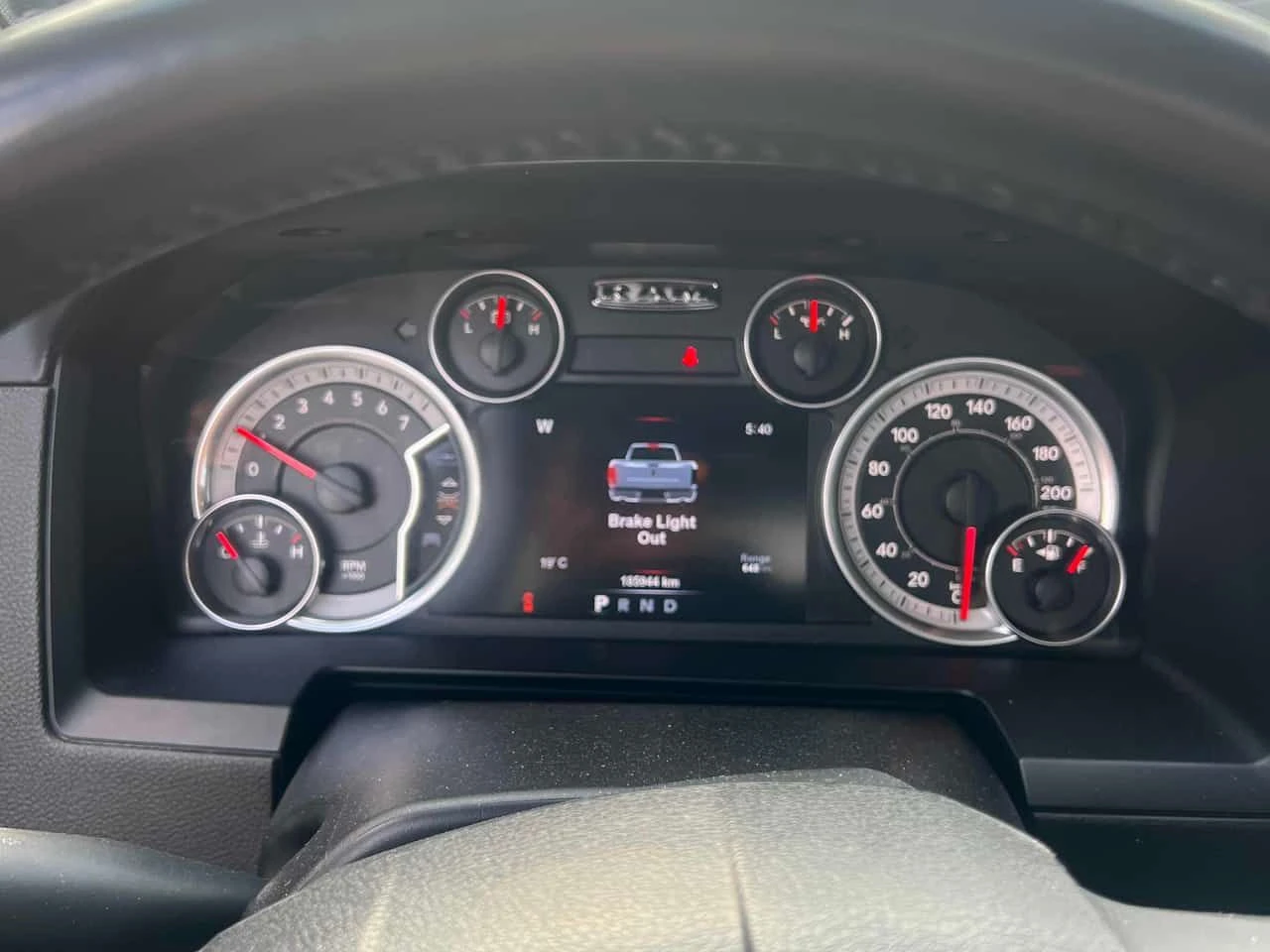 Dodge RAM 1500 * Sport * ГЛАВНО ПРЕДСТАВИТЕЛСТВО* , снимка 8 - Автомобили и джипове - 54412461