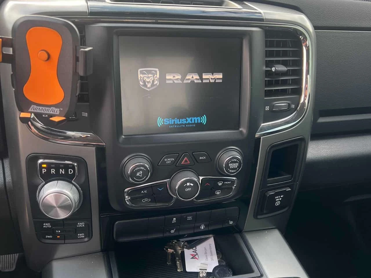 Dodge RAM 1500 * Sport * ГЛАВНО ПРЕДСТАВИТЕЛСТВО* , снимка 7 - Автомобили и джипове - 54412461