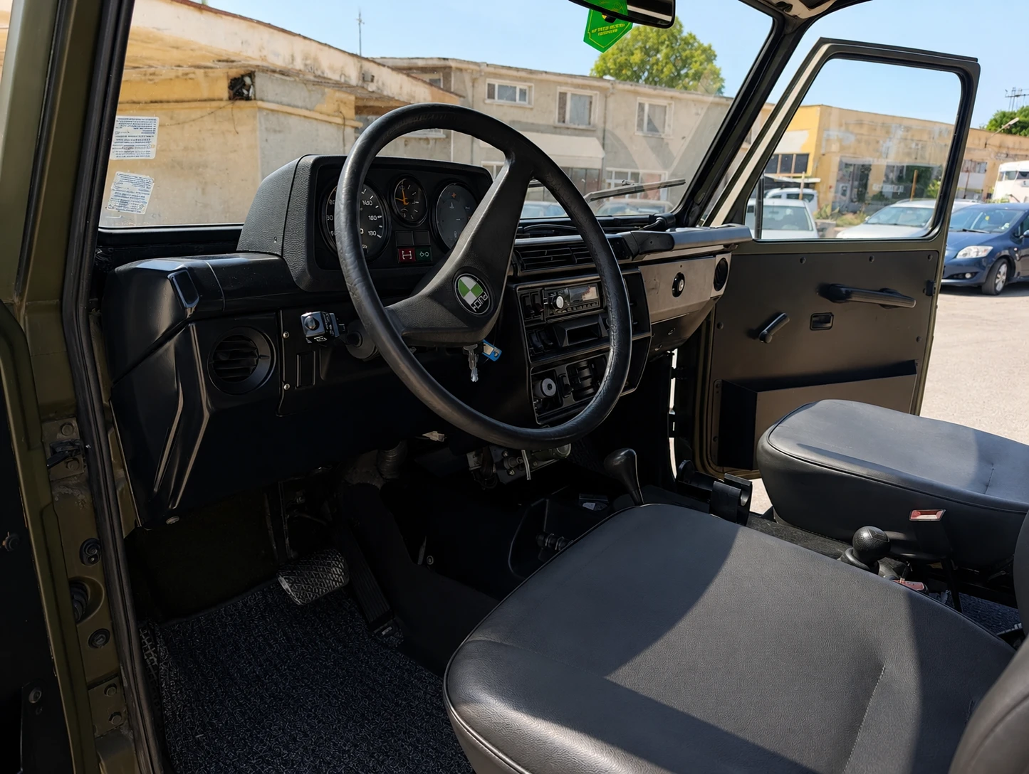 Mercedes-Benz G PUCH 230 GE W461 2.3 4x4 8+ 1, снимка 9 - Автомобили и джипове - 55652570